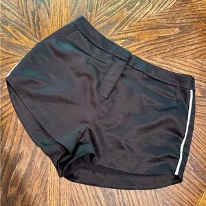 Lumiere Shorts. Black and White Lightweight Design